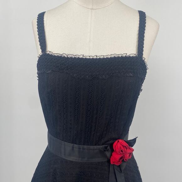 Unique Vintage Lace Fit & Flare Midi Dress Rosette Satin Waist Black Red Small - Picture 2 of 10